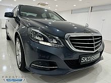 Mercedes Benz E250 Sedan R17 LED Keyless 2015 Blue